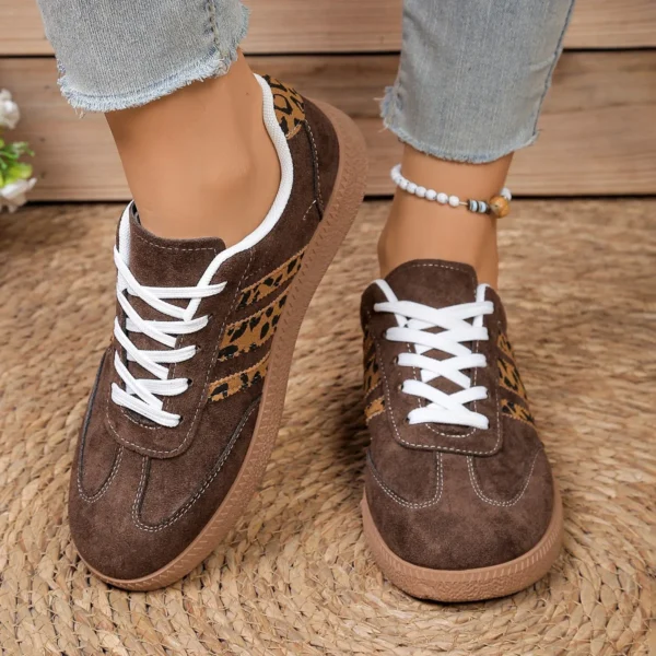 chaussures d'entraînement allemandes rétro pour femmes, nouveau style, à lacets, bloc de couleur, tête ronde, imprimé léopard, grande taille, chaussures décontractées à fond plat