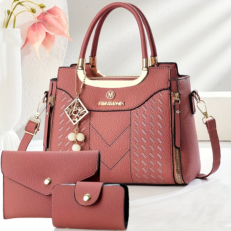 ensemble de sacs pour femmes : petit sac à main, sac cadeau de vacances, sac bandoulière, sac fourre tout, imprimé, design matelassé, design de niche avec une touche premium, tendance, nouvelle arrivée, ensemble multi pièces, sac décontracté adapté à diverses occasions quotidiennes comme sorties et ensemble de sacs pour femmes : petit sac à main, sac cadeau de vacances, sac bandoulière, sac fourre tout, imprimé, design matelassé, design de niche avec une touche premium, tendance, nouvelle arrivée, ensemble multi pièces, sac décontracté adapté à diverses occasions quotidiennes comme sorties et