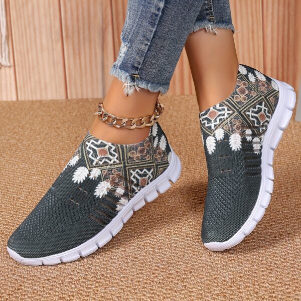 baskets basses légères pour femme chaussures décontractées à enfiler avec bout rond et tige en tissu doux, semelle amortissante / gris pour tenue décontractée, salle de sport, shopping baskets respirantes adaptées au quotidien, chaussures pour femme
