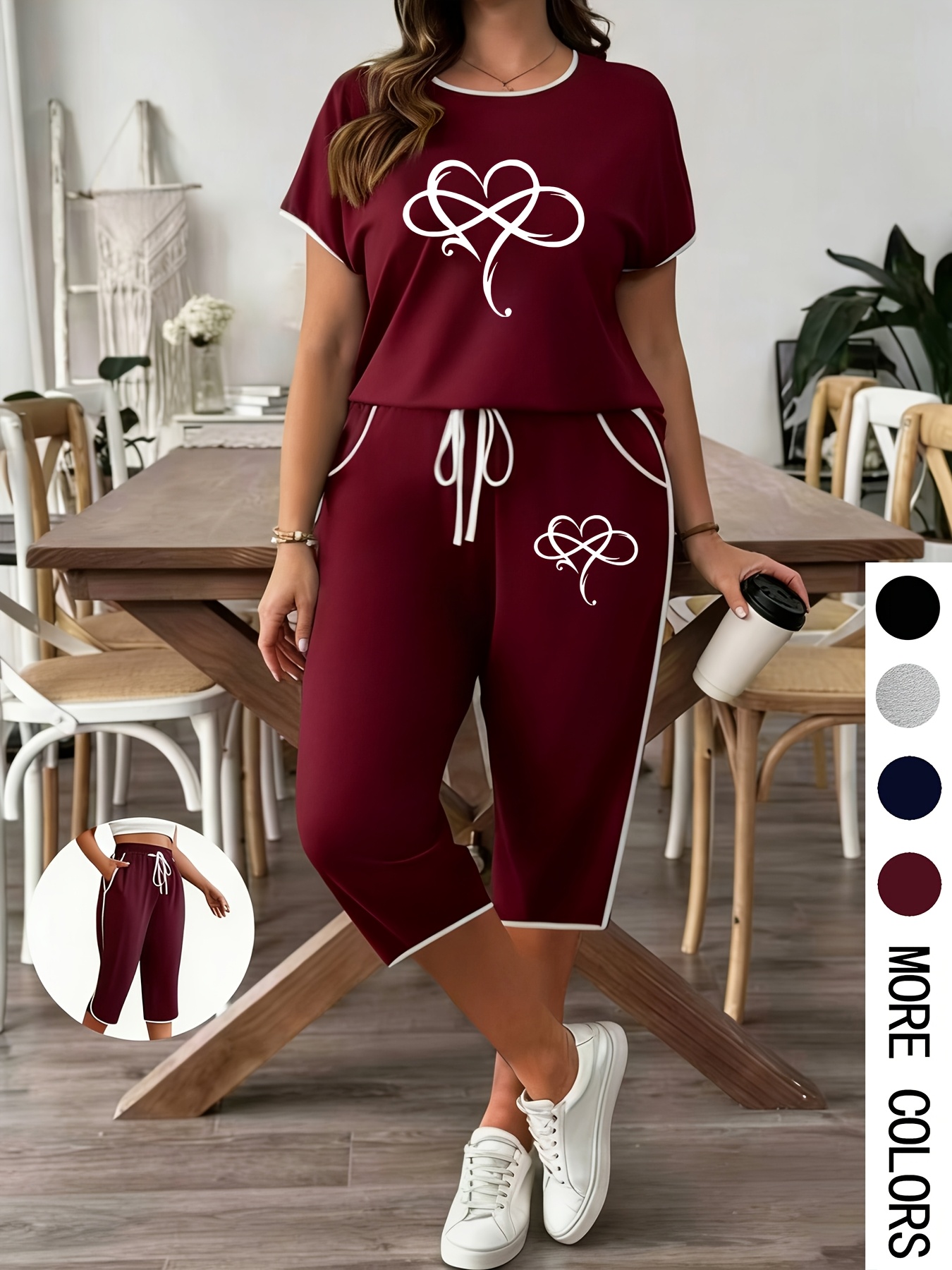 grande taille grande taille 1 ensemble printemps Été mode grande taille tenue femme manches courtes col rond imprimé cœur ruché pantalon capri ample avec poches vêtement décontracté streetwear grande taille grande taille 1 ensemble printemps Été mode grande taille tenue femme manches courtes col rond imprimé cœur ruché pantalon capri ample avec poches vêtement décontracté streetwear