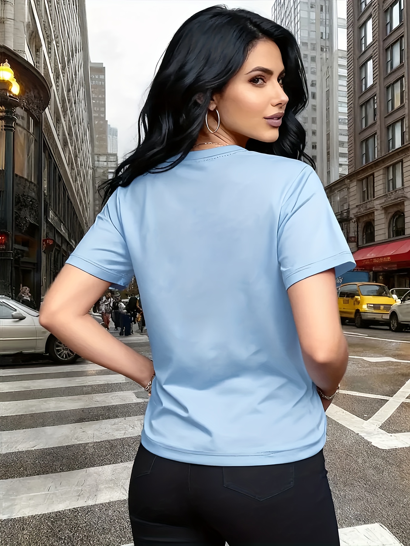 t shirt y2k pour femme à imprimé cerises dorées avec embellissements en diamant haut respirant à col ras du cou compatible avec une blouse | essentiel de la garde robe printemps été | t shirt décontracté léger adapté aux fêtes, cadeaux et tenues décontractées t shirt y2k pour femme à imprimé cerises dorées avec embellissements en diamant haut respirant à col ras du cou compatible avec une blouse | essentiel de la garde robe printemps été | t shirt décontracté léger adapté aux fêtes, cadeaux et tenues décontractées
