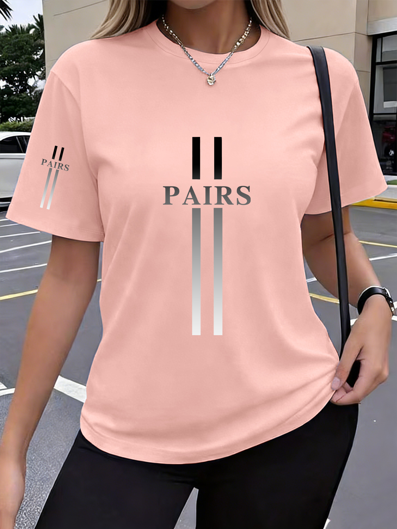 t shirt 1 pièce pour femme, style y2k, à manche unique, avec imprimé "paris" à rayures dégradées, vêtement de sport, confortable et respirant pour l'été, à col rond et manches courtes, haut élégant, décontracté, polyvalent pour le quotidien t shirt 1 pièce pour femme, style y2k, à manche unique, avec imprimé "paris" à rayures dégradées, vêtement de sport, confortable et respirant pour l'été, à col rond et manches courtes, haut élégant, décontracté, polyvalent pour le quotidien