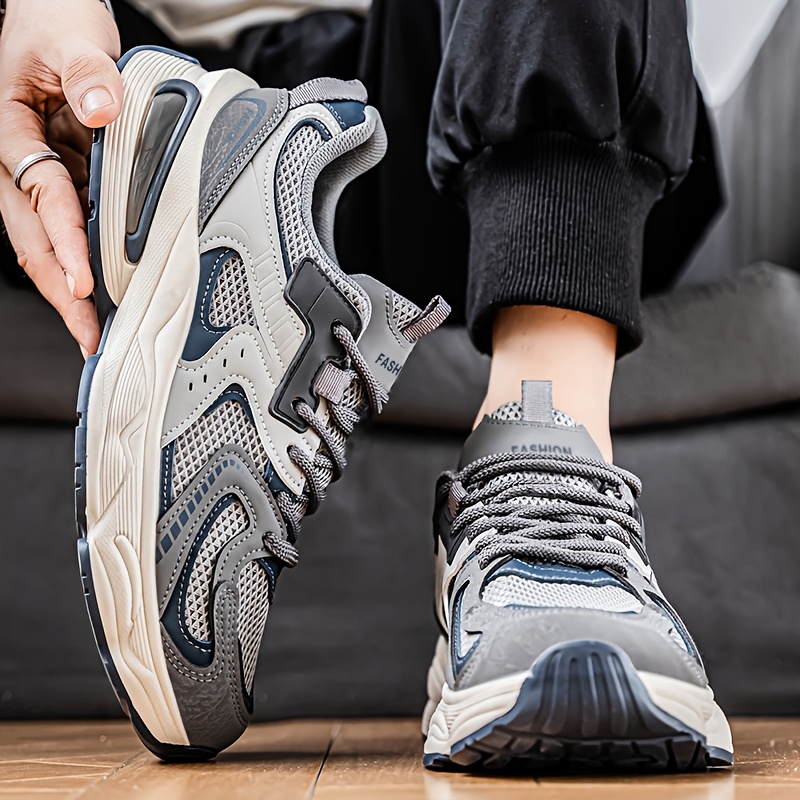 chaussures de course homme légères et résistantes à la route baskets basses respirantes avec soutien cussonné, semelle antidérapante & support de voûte plantaire, idéales pour entraînement, randonnée ou tenue décontractée dessus en pu/tissu & semelle intérieure eva (gris/noir) chaussures de course homme légères et résistantes à la route baskets basses respirantes avec soutien cussonné, semelle antidérapante & support de voûte plantaire, idéales pour entraînement, randonnée ou tenue décontractée dessus en pu/tissu & semelle intérieure eva (gris/noir)