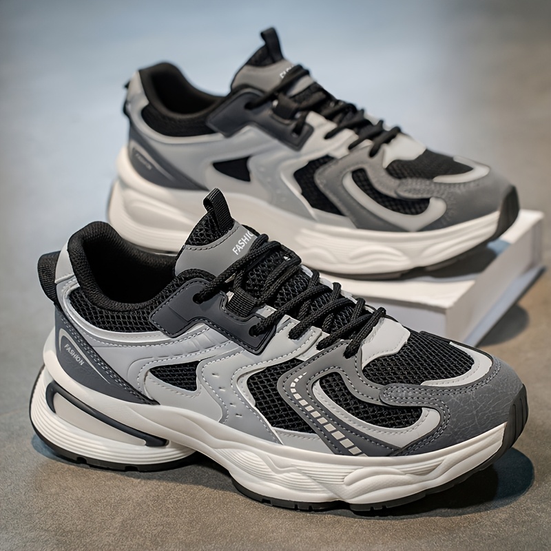 chaussures de course homme légères et résistantes à la route baskets basses respirantes avec soutien cussonné, semelle antidérapante & support de voûte plantaire, idéales pour entraînement, randonnée ou tenue décontractée dessus en pu/tissu & semelle intérieure eva (gris/noir) chaussures de course homme légères et résistantes à la route baskets basses respirantes avec soutien cussonné, semelle antidérapante & support de voûte plantaire, idéales pour entraînement, randonnée ou tenue décontractée dessus en pu/tissu & semelle intérieure eva (gris/noir)