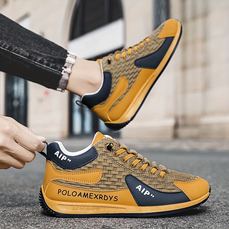 chaussures de sport casual pour hommes 2024 nouvelle tendance de style de rue géométrique, hauteur mi haute, bout rond, lacets, doublure en tissu, semelle en eva, semelle en pvc, upper en pu, pour usage quotidien et en plein air chaussures de sport casual pour hommes 2024 nouvelle tendance de style de rue géométrique, hauteur mi haute, bout rond, lacets, doublure en tissu, semelle en eva, semelle en pvc, upper en pu, pour usage quotidien et en plein air