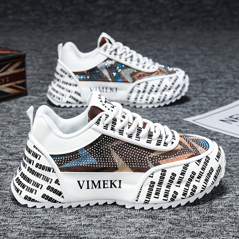 1 paire de baskets à la mode pour hommes chaussures basses décontractées à lacets avec dessus en faux, intérieur en tissu et semelle en caoutchouc 1 paire de baskets à la mode pour hommes chaussures basses décontractées à lacets avec dessus en faux, intérieur en tissu et semelle en caoutchouc
