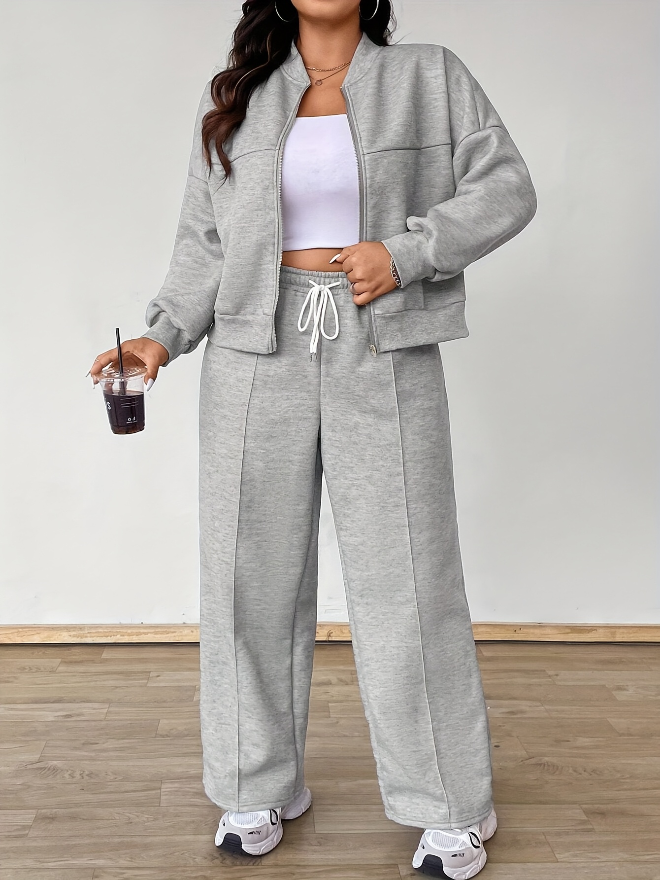 grande taille grande taille mode automne et hiver femme grande taille ensemble deux pièces grande taille en velours grande taille grande taille mode automne et hiver femme grande taille ensemble deux pièces grande taille en velours