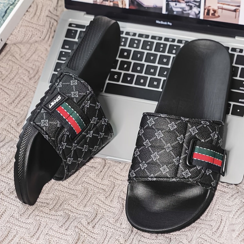 sandales unisexes de luxe à enfiler semelle Épaissie en eva et tissu pu doux à rayures, chaussures universelles intérieures et extérieures pour toutes les saisons, chaussures de fête décontractées et confortables (noir/blanc) style neutre, chaussures pour femmes sandales unisexes de luxe à enfiler semelle Épaissie en eva et tissu pu doux à rayures, chaussures universelles intérieures et extérieures pour toutes les saisons, chaussures de fête décontractées et confortables (noir/blanc) style neutre, chaussures pour femmes