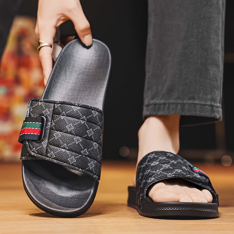 sandales unisexes de luxe à enfiler semelle Épaissie en eva et tissu pu doux à rayures, chaussures universelles intérieures et extérieures pour toutes les saisons, chaussures de fête décontractées et confortables (noir/blanc) style neutre, chaussures pour femmes sandales unisexes de luxe à enfiler semelle Épaissie en eva et tissu pu doux à rayures, chaussures universelles intérieures et extérieures pour toutes les saisons, chaussures de fête décontractées et confortables (noir/blanc) style neutre, chaussures pour femmes